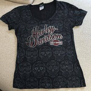 Woman’s Harley Davidson med